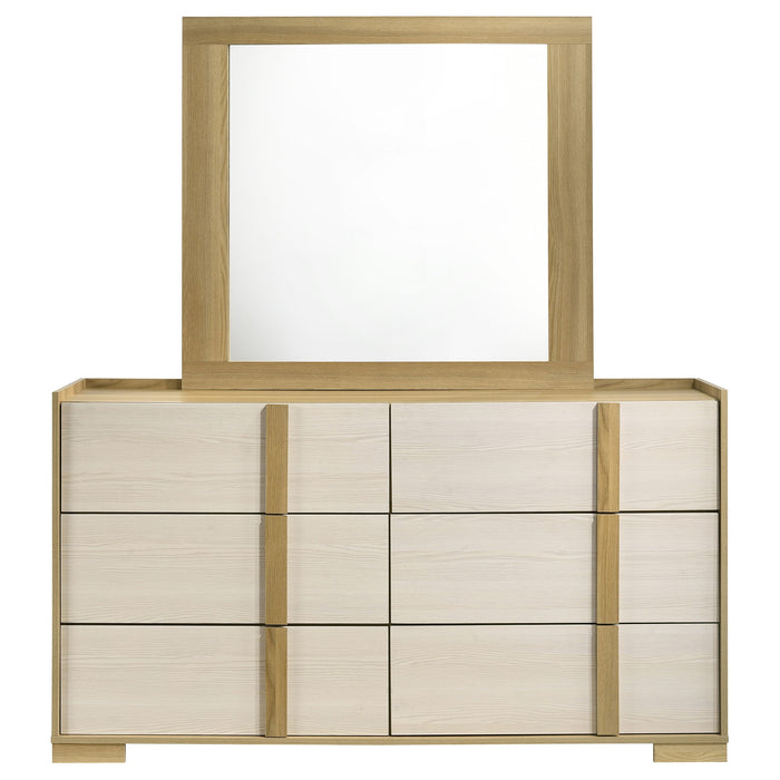 Hyland Dresser With Mirror