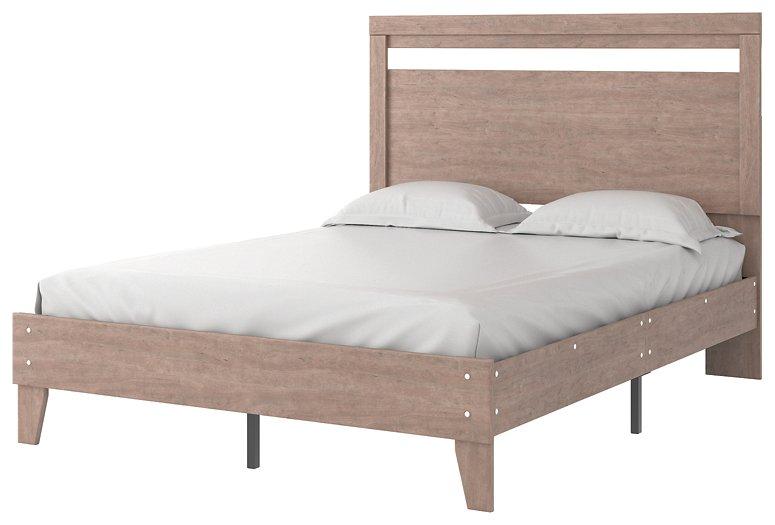 Flannia 5-Piece Queen Bedroom Set