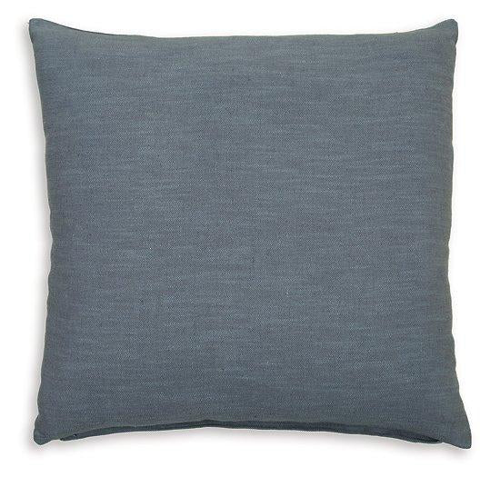 Thaneville Pillow