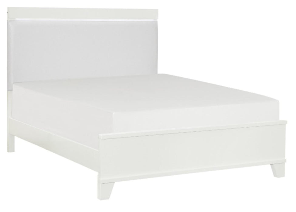 Kerren Full Platform Bed in White 1678WF-1